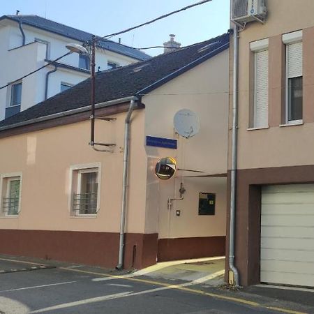 Krisztina Apartman Nagykanizsa Bagian luar foto